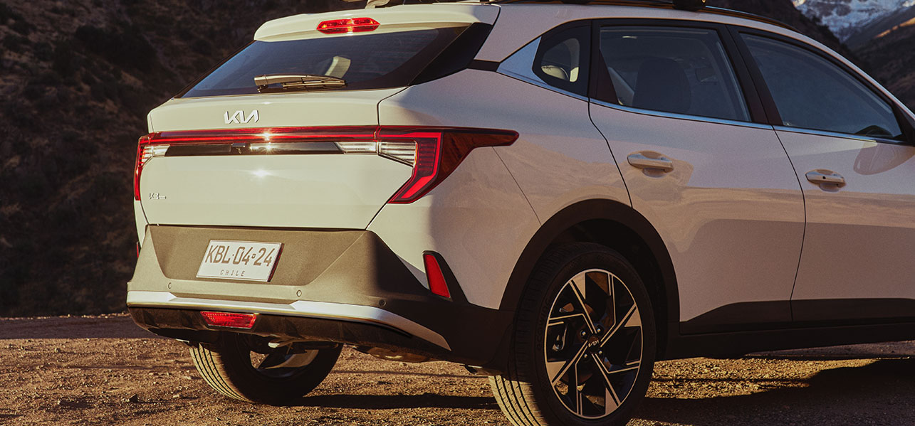KIA K3 CROSS
